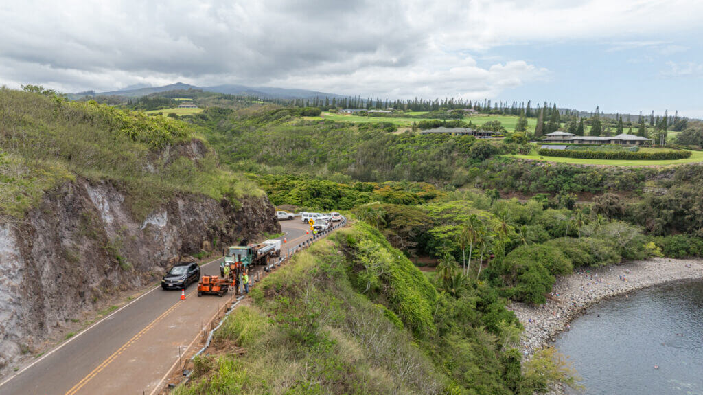 Guardrail and end treatment replacement on Honoapiʻilani Highway for improved roadway safety – Maui