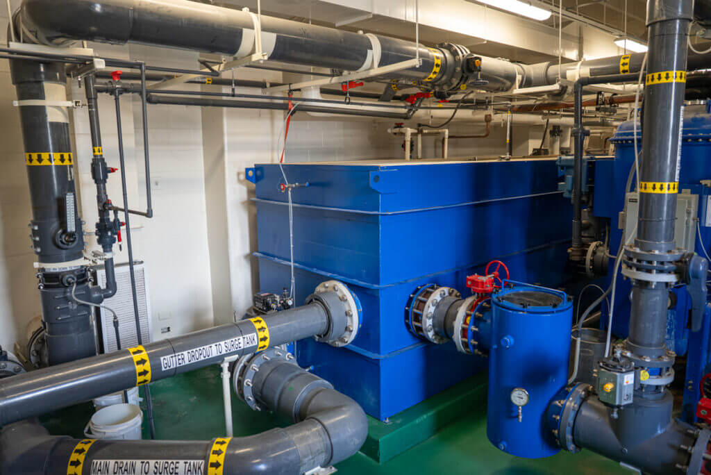 Turnkey repair of NCAA dive pool and mechanical systems in Honolulu, Hawaii